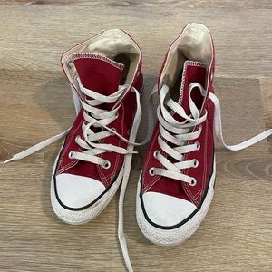 Converse Chuck Taylor All Star Hi Sneaker - Maroon